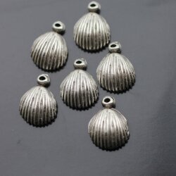 10 Shell Charms 15x11 mm (Ø 1,2 mm)