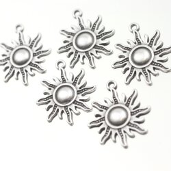 10 Sun Charms 22 mm (Ø 2 mm)