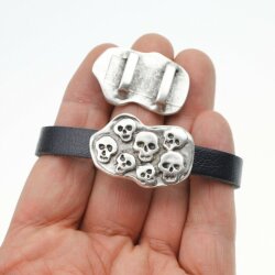 1 Skull Slider Bead 38x27 mm (Ø 11x3 mm)