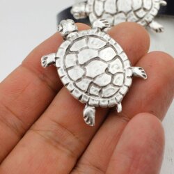 1 Turtle Charm 42x25 mm (Ø 11x3 mm)