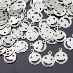 20 Smiling Face Charms, Brass 10 mm (Ø 1 mm)