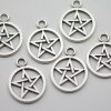 10 Star Pendants Charms 20 mm (Ø 3 mm)