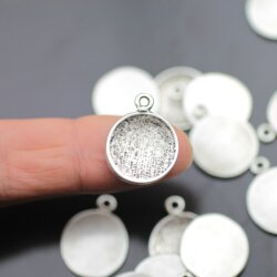 10 Anhänger Charm 18 mm (Ø 2 mm)