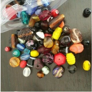 Bunter Perlenmix in vielen Formen, Gren, Farben und Materialien, ca. 450 gr,