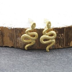 Snake stud earrings, mattgold