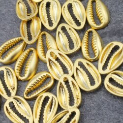 10 Shell Connector Charms, Dainty Cowrie Shell Charms