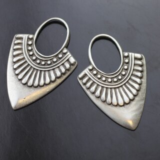 5 Tribal Charms Anhnger