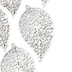 5 Leaf Charms Pendant