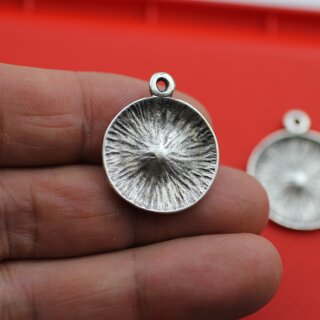 5 Sonnen Charms, Anhnger