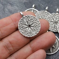 5 Pole Star, North Star Pendant, Medallion Pendant