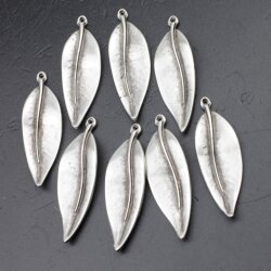 10 pcs. Leaf Charms Pendant