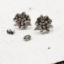 Flower Edelweiss stud earringss