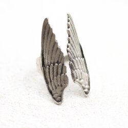 Antique Silver Angel Wings Ring