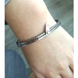 Hochwertiges Metallarmband mit Metallcharm