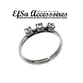 Beautiful romantic style ring with three crystals