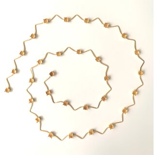 Cupchain zigzag for 8 mm Chatons or Rivoli, per meter