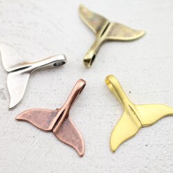 10 Whale Tail Charms Pendant, Antique Copper