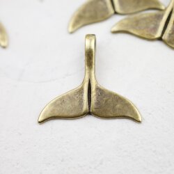 10 Whale Tail Charms Pendant, Antique Bronze