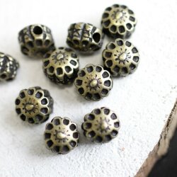 10 Thorne Flower Beads, Antique Bronze