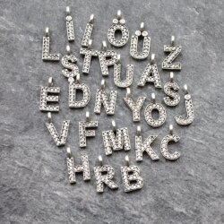 Süße Buchstaben Anhänger Charms mit Kristallen, Altsilber