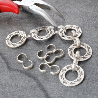 20 Metallperlen Klemmen, Schmuckverbinder 18x3 mm ( 5-6 mm)