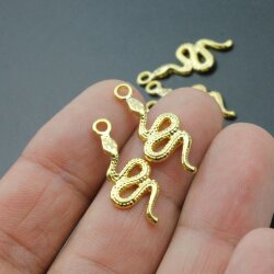 20 Snake charm pendants