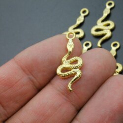 20 Snake charm pendants