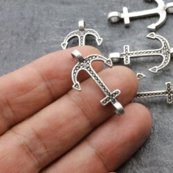 10 Anchor Charms, Bracelet Connector