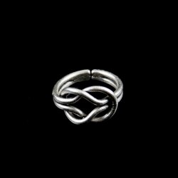 Knot Ring