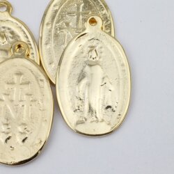 10 Miraculous Medal, Holy Mary charms