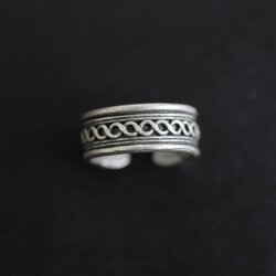 Celtic ring