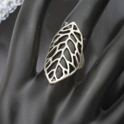 Silver Leaf Ring