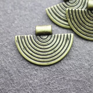 5 Halbmond Anhnger, Ethnische Anhnger, altmessing
