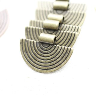 5 Halbmond Anhnger, Ethnische Anhnger, altmessing