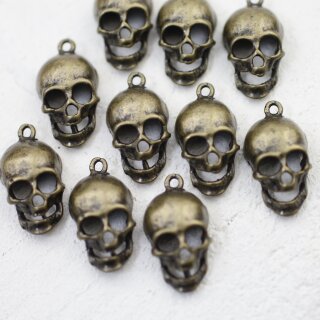 10 Antique Brass Skull Charms, Deaths head Pendants