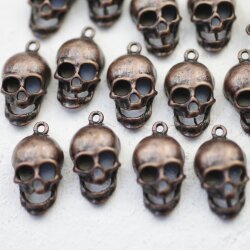 10 Antique Copper Skull Charms, Deaths head Pendants