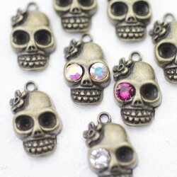10 Lady Totenkopf Anhänger, altmessing Charms