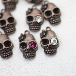 10 Lady Totenkopf Anhänger, altkupfer Charms