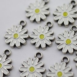 10 Enamel Daisy Charms, White Daisy Flower, Flower...