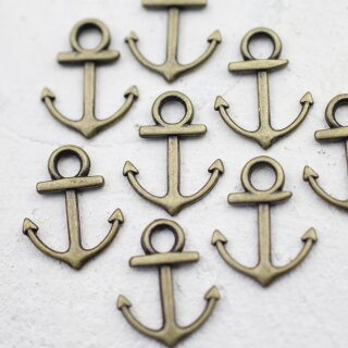 20 Antique Brass Anchor Charms Pendant