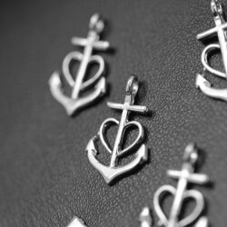 10 Rhodium Plated Faith Love hope Anchor Charms Pendant
