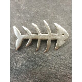 Fishbone brooch, 5,5x3,5 cm