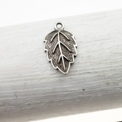 10 Leaf Charms antique silver