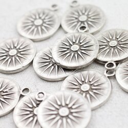 5 Sun Charms 20 mm (Ø 2,5 mm), antique silver