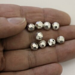 10 pcs. Facetted  Beads 8 mm, antique silver