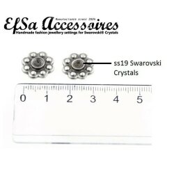 10 Rosettes for 4 mm Chatons, antique silver