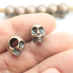 10 Skull, Deaths head Beads, antique copper