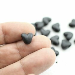 10 Heart Beads, Jet Matt