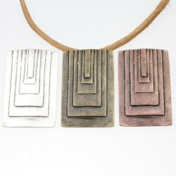 square Future Pendant 4,5x6,9 cm, Antique copper