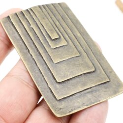 square Future Pendant 4,5x6,9 cm, Antique brass